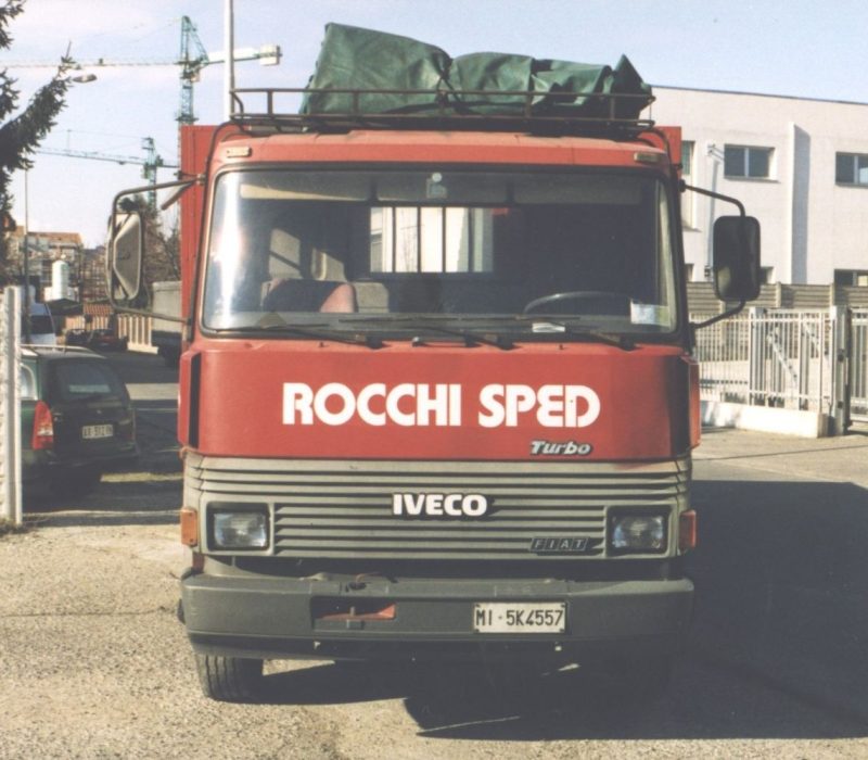 Rocchi Trasporti: Azienda di trasporti dal 1955