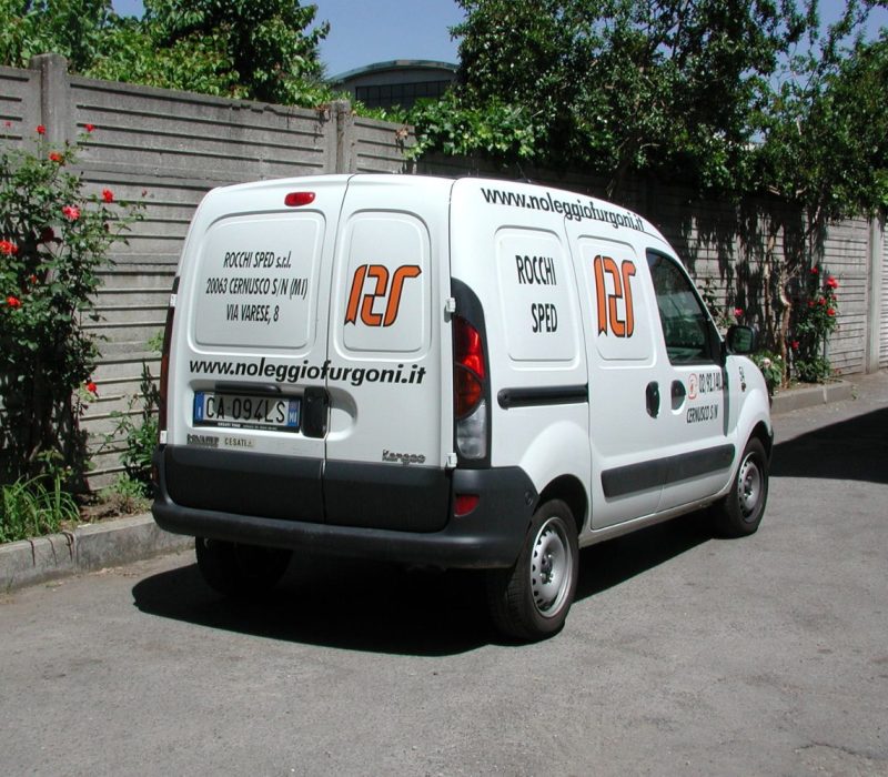 Noleggio furgoni Rocchi Sped di Rocchi Trasporti